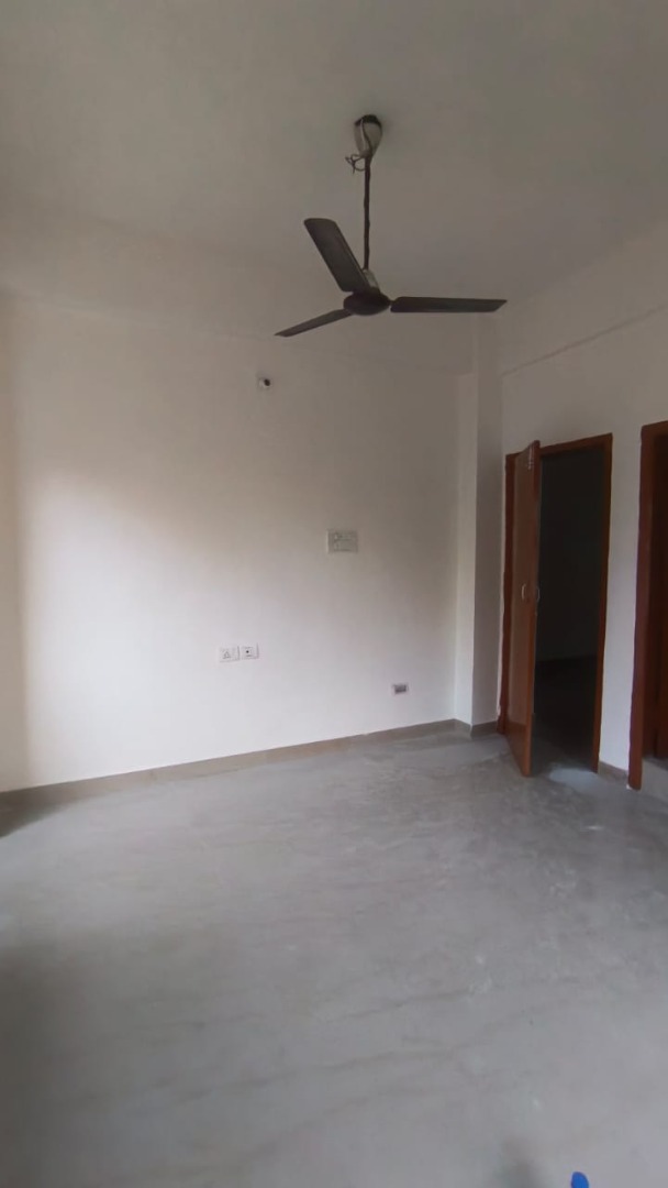Unfurnished 3bhk in GMC Hostel Road, Christian Basti, Guwahati, Assam, India for Rent